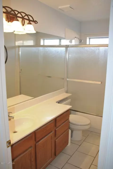 182 N Cobblestone St, Gilbert, AZ 85234 photo 16