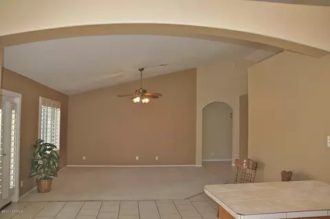 182 N Cobblestone St, Gilbert, AZ 85234 photo 8