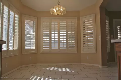 182 N Cobblestone St, Gilbert, AZ 85234 photo 9