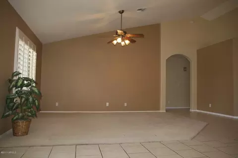 182 N Cobblestone St, Gilbert, AZ 85234 photo 5
