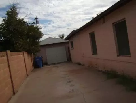 1487 E Osborn Rd, Phoenix, AZ 85014 photo 6