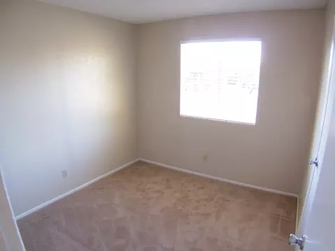 241 E Juniper St, Mesa, AZ 85201 photo 6