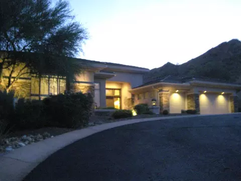 2719 E Redfield Rd, Phoenix, AZ 85032 photo 1
