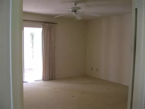 4034 W Harmont Dr, Phoenix, AZ 85051 photo 15
