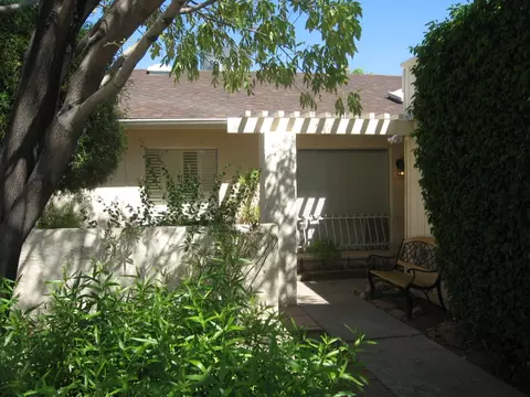 4034 W Harmont Dr, Phoenix, AZ 85051 photo 2