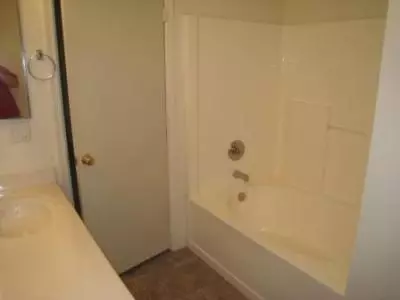 3221 W T Ryan Ln, Phoenix, AZ 85041 photo 9