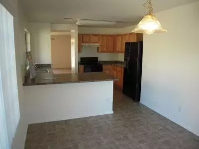 3221 W T Ryan Ln, Phoenix, AZ 85041 photo 5