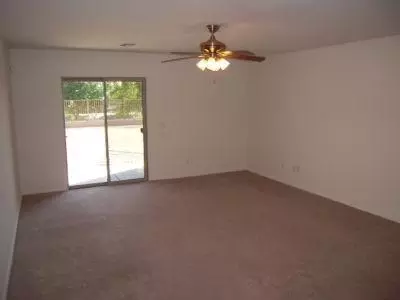 3221 W T Ryan Ln, Phoenix, AZ 85041 photo 3