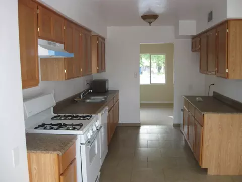 2034 E Yale St, Phoenix, AZ 85006 photo 4
