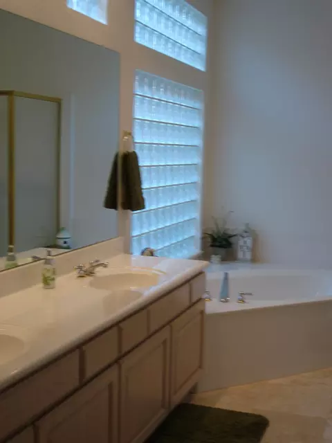 431 E Brookwood Ct, Phoenix, AZ 85048 photo 10