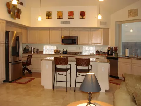 431 E Brookwood Ct, Phoenix, AZ 85048 photo 7
