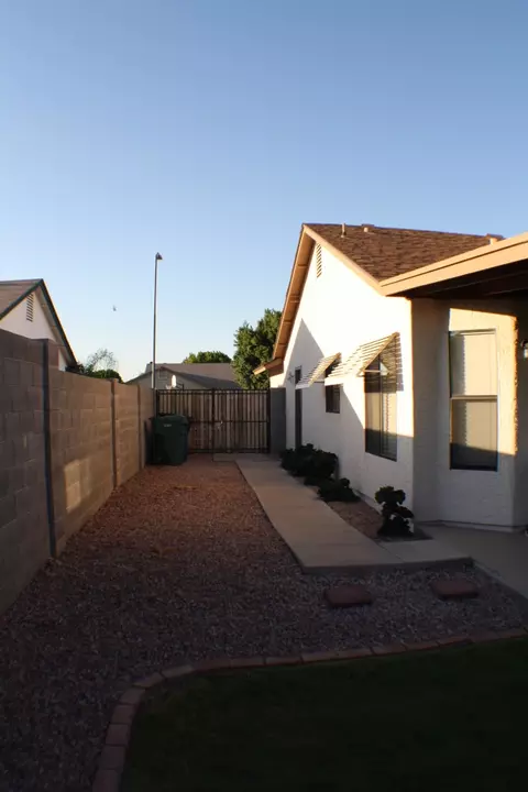 3045 E Lawndale Cir, Mesa, AZ 85213 photo 3