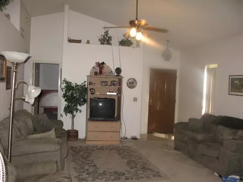 4435 E Tanglewood Dr, Phoenix, AZ 85048 photo 6