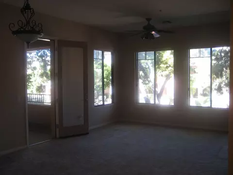 4488 E Thomas Rd #2010, Phoenix, AZ 85018 photo 4