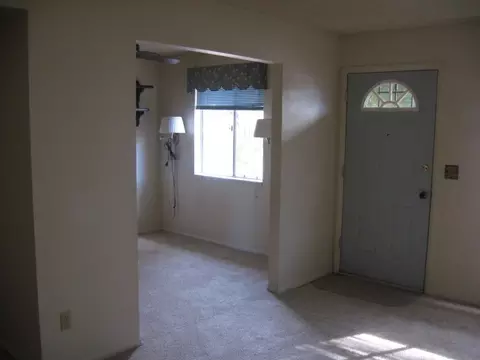 2024 Everett Dr, Phoenix, AZ 85022 photo 7