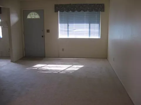 2024 Everett Dr, Phoenix, AZ 85022 photo 5