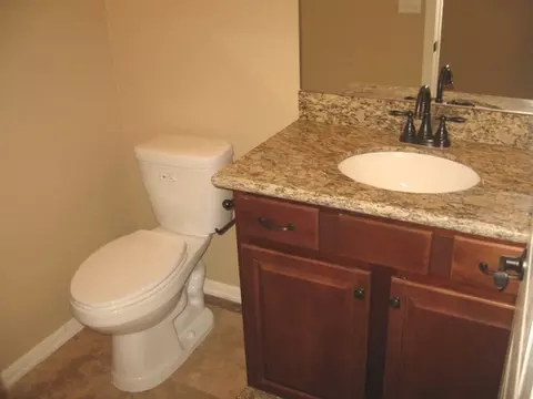 9813 S 3rd Ave, Phoenix, AZ 85041 photo 13