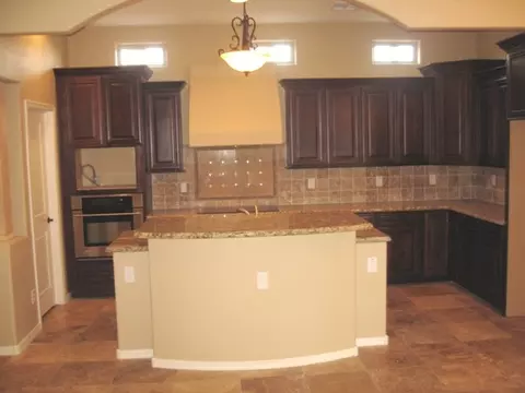 9813 S 3rd Ave, Phoenix, AZ 85041 photo 2