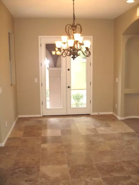 9813 S 3rd Ave, Phoenix, AZ 85041 photo 4