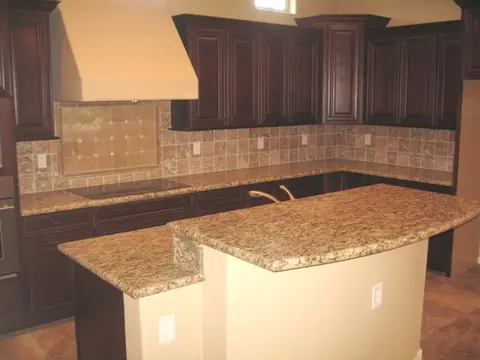 9813 S 3rd Ave, Phoenix, AZ 85041 photo 3