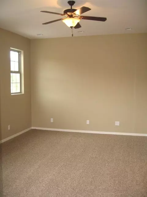 9817 S 3rd Ave, Phoenix, AZ 85041 photo 6