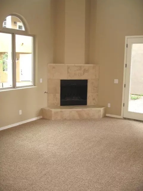 9817 S 3rd Ave, Phoenix, AZ 85041 photo 5