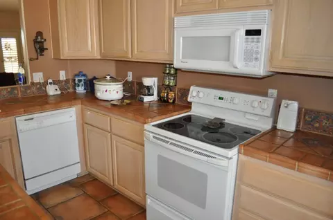 430 N Val Vista Rd, Apache Junction, AZ 85119 photo 4