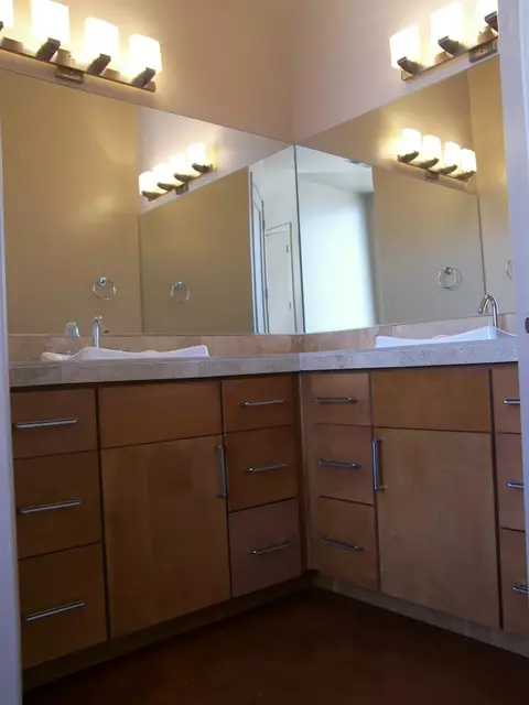 920 E Mitchell Dr #107, Phoenix, AZ 85014 photo 12