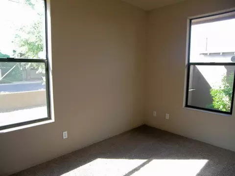 920 E Mitchell Dr #107, Phoenix, AZ 85014 photo 18