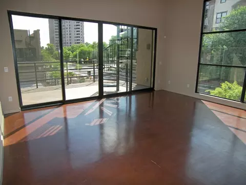 920 E Mitchell Dr #107, Phoenix, AZ 85014 photo 2