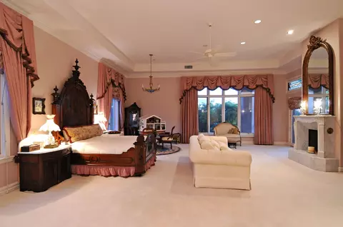 4702 E Rockridge Rd, Phoenix, AZ 85018 photo 8