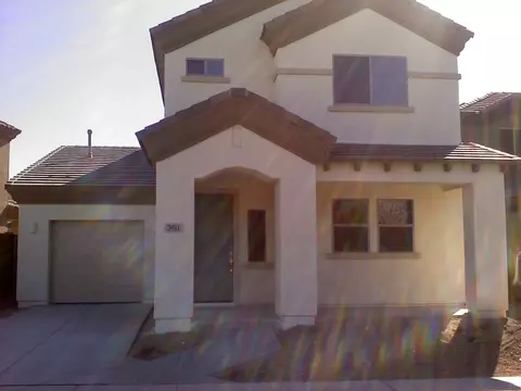3911 E Branham Ln, Phoenix, AZ 85042 photo 4