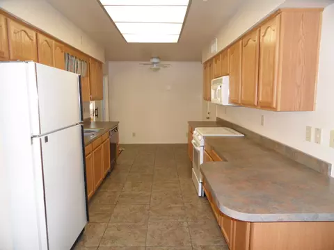 5127 Emerald Cir, Mesa, AZ 85206 photo 13