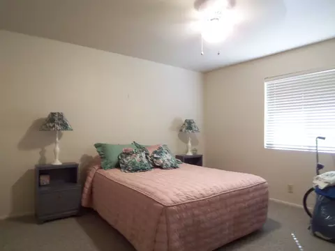 5127 Emerald Cir, Mesa, AZ 85206 photo 7