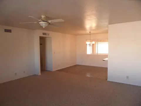 5127 Emerald Cir, Mesa, AZ 85206 photo 2