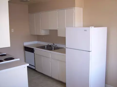 820 E Brown Rd, Mesa, AZ 85203 photo 2