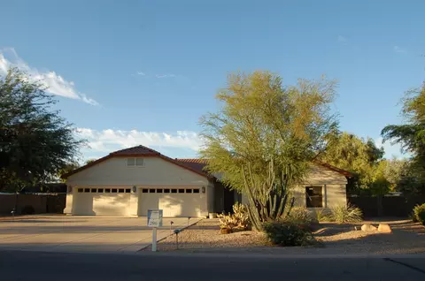 296 El Dorado Ln, Gilbert, AZ 85295 photo 1