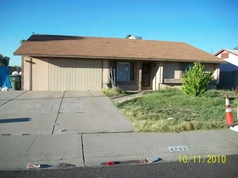 4702 E Pollack Ln, Phoenix, AZ 85042 photo 1