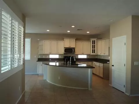 604 E Mary Ct, Gilbert, AZ 85295 photo 7