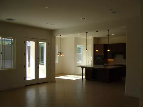 2819 E Harwell Rd, Phoenix, AZ 85042 photo 9