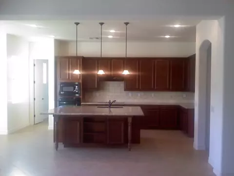 2819 E Harwell Rd, Phoenix, AZ 85042 photo 3