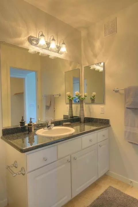 3633 N 3rd Ave #2033, Phoenix, AZ 85013 photo 34