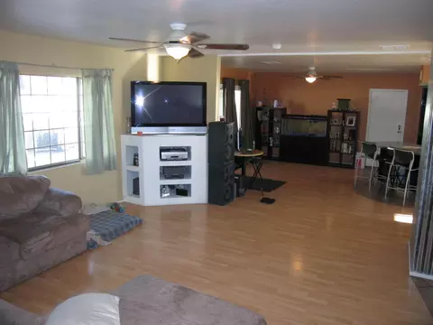 611 N Standage Dr, Mesa, AZ 85201 photo 2