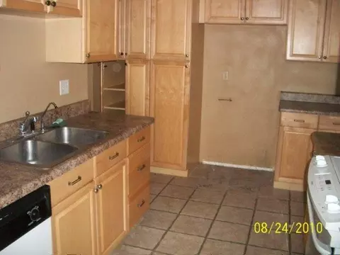 935 N Cherry St, Mesa, AZ 85201 photo 3