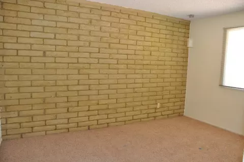 2514 E Manhatton Dr, Tempe, AZ 85282 photo 9
