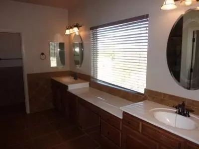 8003 S 5th Ln, Phoenix, AZ 85041 photo 8