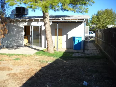 6749 W Wolf St, Phoenix, AZ 85033 photo 1