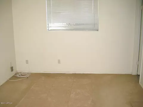 3624 W Echo Ln, Phoenix, AZ 85051 photo 10