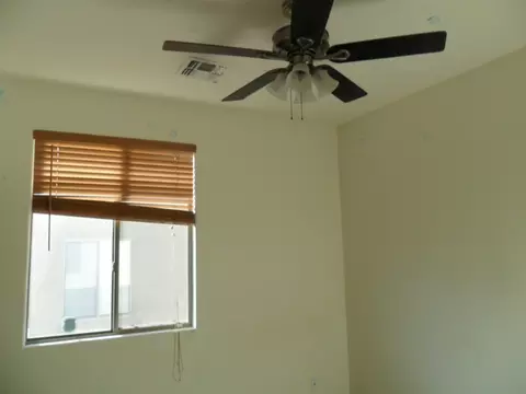 1529 E Branham Ln, Phoenix, AZ 85042 photo 13