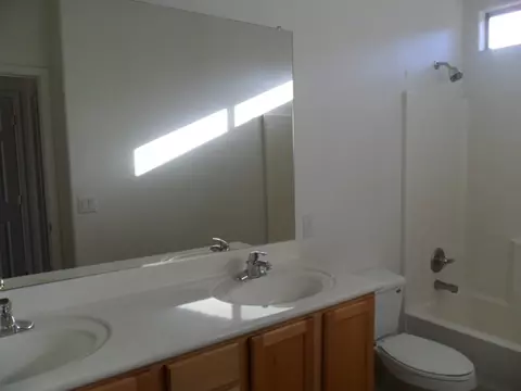 1529 E Branham Ln, Phoenix, AZ 85042 photo 18
